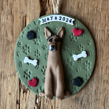 Load image into Gallery viewer, 1 member custom clay pet ornament