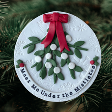 Load image into Gallery viewer, Mistletoe ornament