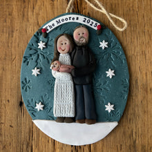 Load image into Gallery viewer, 3 Member Custom clay family ornament