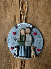 Load image into Gallery viewer, 4 Member custom clay family portrait Christmas ornament