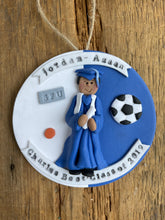 Load image into Gallery viewer, 1 Person Graduate clay Graduation Ornament gift