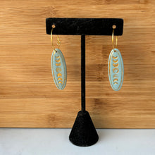 Load image into Gallery viewer, Moon phase earrings

