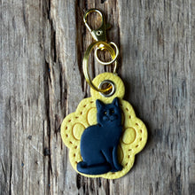 Load image into Gallery viewer, Custom Polymer Clay Cat Keychain
