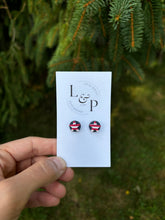 Load image into Gallery viewer, Patriotic earrings
