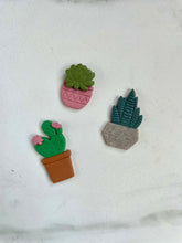 Load image into Gallery viewer, Succulent plant magnets
