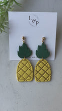 Load and play video in Gallery viewer, Pineapple earrings.
