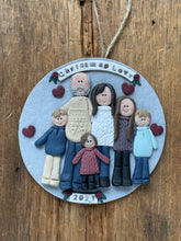 Load image into Gallery viewer, 6 Member custom clay family portrait Christmas ornament
